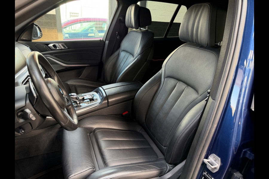 BMW X5 XDrive40i High Executive | H&K | Luchtvering | 21 inch | Multicontour stoelen | HUD | Luchtvering