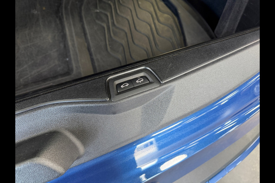 BMW X5 XDrive40i High Executive | H&K | Luchtvering | 21 inch | Multicontour stoelen | HUD | Luchtvering