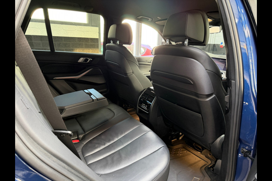 BMW X5 XDrive40i High Executive | H&K | Luchtvering | 21 inch | Multicontour stoelen | HUD | Luchtvering