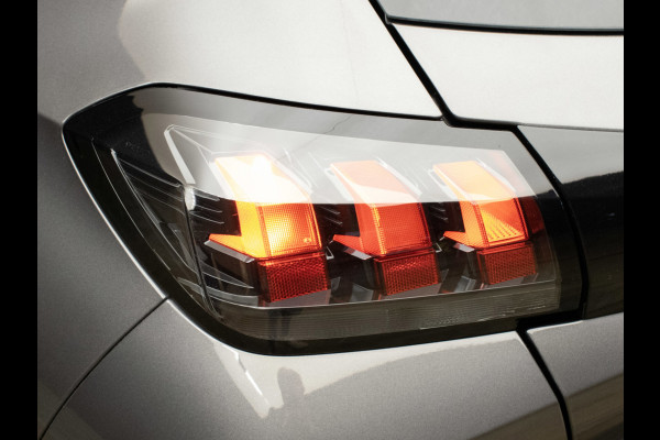 Peugeot 208 1.2 PureTech Sport (APPLE CARPLAY,NAVI,PDC,CLIMATE,CRUISE,LED,ELEKTRISCH PAKKET,SPORTSTOELEN,NETTE STAAT)