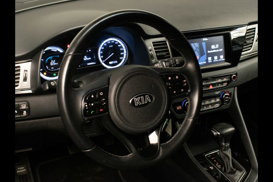 Kia Niro 1.6 GDi Hybrid DynamicLine Sport (APPLE CARPLAY,NAVI,CAMERA,PDC,CLIMATE,CRUISE,GETINT,LED,SPORTSTOELEN,NETTE STAAT)