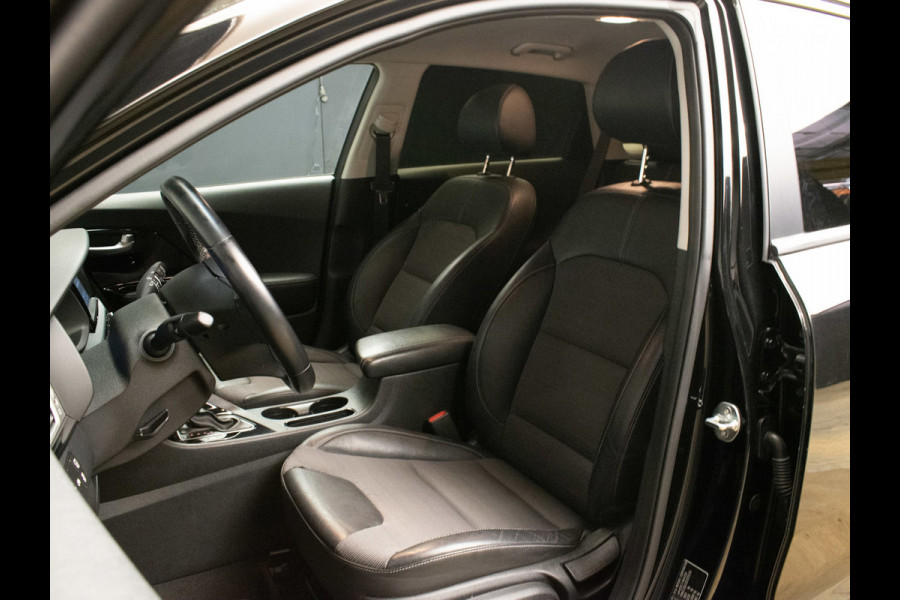 Kia Niro 1.6 GDi Hybrid DynamicLine Sport (APPLE CARPLAY,NAVI,CAMERA,PDC,CLIMATE,CRUISE,GETINT,LED,SPORTSTOELEN,NETTE STAAT)