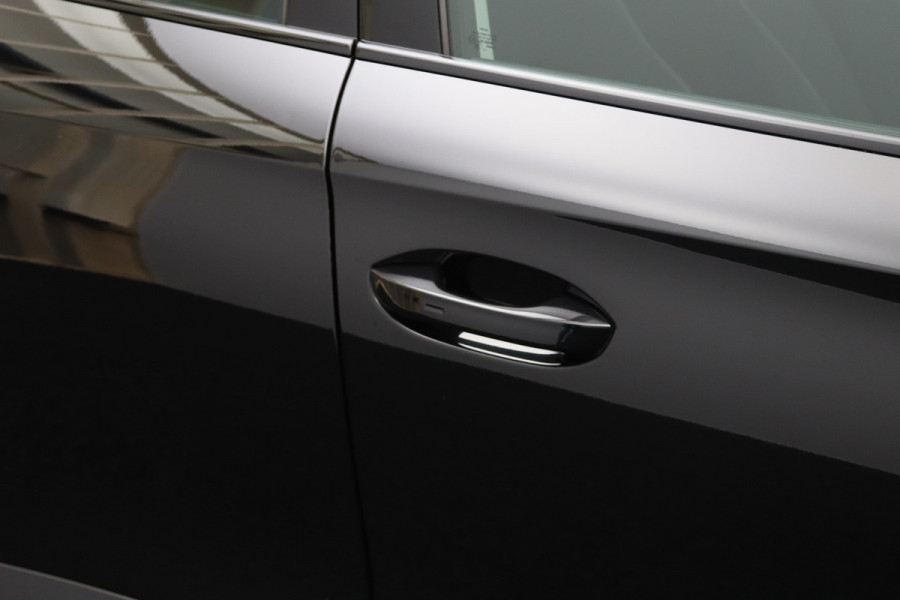 CUPRA Formentor 1.4 e-Hybrid 204 PK Adrenaline PHEV, Carplay, Adap. Cruise Control, Keyless