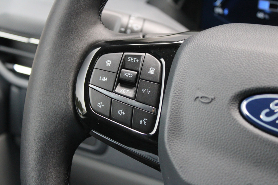 Ford E-Transit Custom 340 L2H1 Limited 65 kWh 218pk - LED - 360 Camera - B&O - ACC - Navi - Stoel/Stuurverwarming - Rijklaar