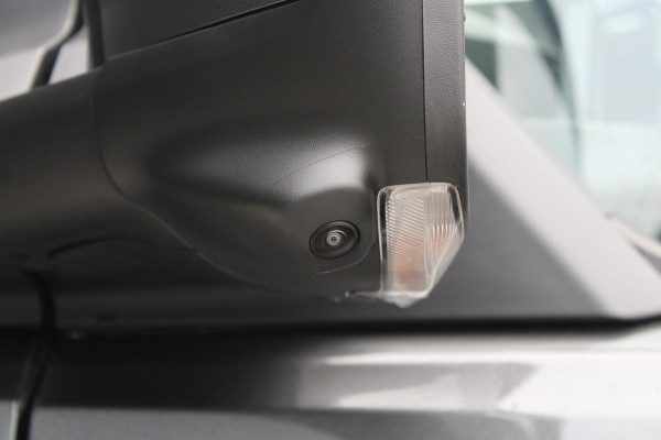 Ford E-Transit Custom 340 L2H1 Limited 65 kWh 218pk - LED - 360 Camera - B&O - ACC - Navi - Stoel/Stuurverwarming - Rijklaar