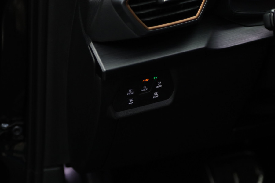 CUPRA Formentor 1.4 e-Hybrid VZ 245 PK Black Edition PHEV, Memory, Leder-Alcantara, Winterpakket