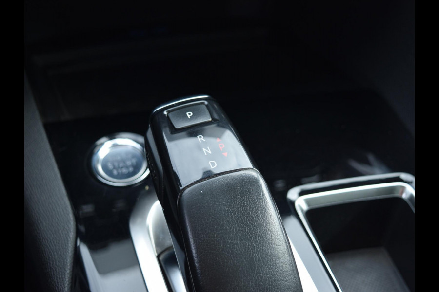 Peugeot 3008 1.6 PureTech Blue Lease Premium | TREKHAAK | PARKEERSENSOREN MET CAMERA | EL. VERSTELBARE STOEL | SCHUIF / KANTELDAK