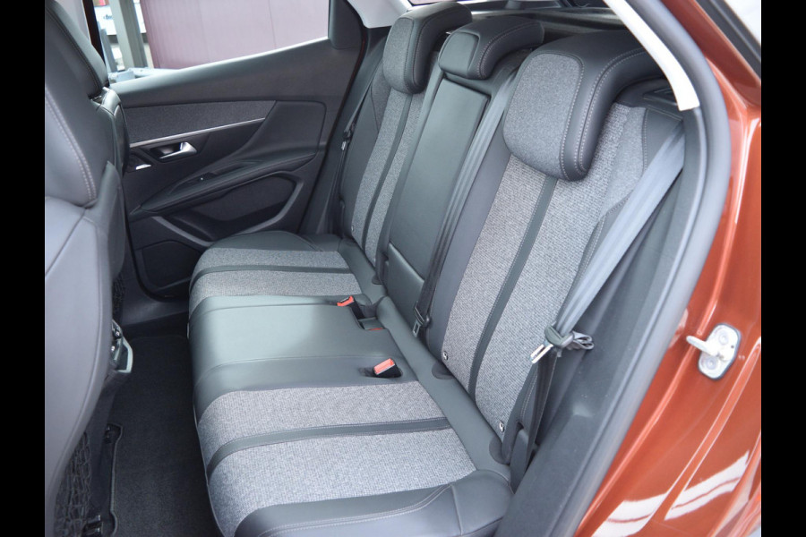 Peugeot 3008 1.6 PureTech Blue Lease Premium | TREKHAAK | PARKEERSENSOREN MET CAMERA | EL. VERSTELBARE STOEL | SCHUIF / KANTELDAK