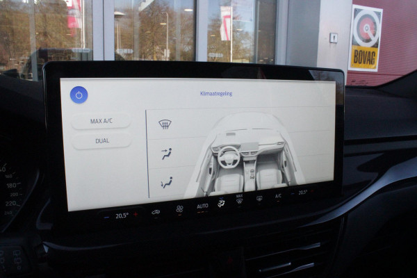Ford FOCUS Wagon 1.0 155PK AUTOMAAT Hybrid ST LINE | ALL SEASON BANDEN | NAVIGATIE | DRAADLOZE APPLE CARPLAY/ANDROID AUTO | ADAPTIVE CRUISE CONTROL | LANE ASSIST | DODEHOEK DETECTIE | PARKEERSENSOREN VOOR + ACHTER | ACHTERUITRIJ CAMERA | LICHTMETALEN VELGEN 17" | DAB+ RADIO |