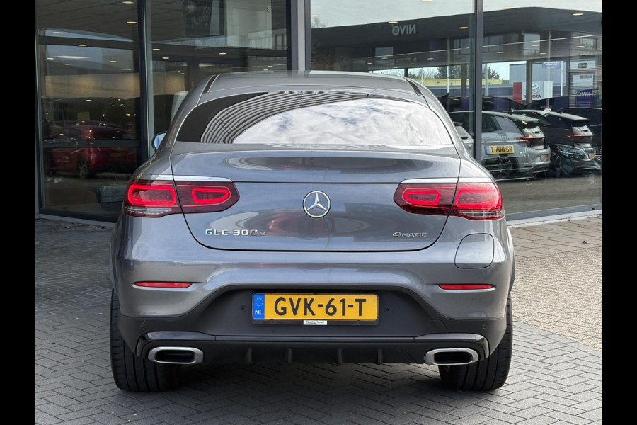 Mercedes-Benz GLC Coupé 300e 4MATIC Business Solution AMG | PHEV | Stoelverwarming | Leer | Camera |