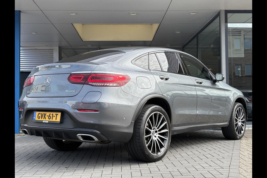 Mercedes-Benz GLC Coupé 300e 4MATIC Business Solution AMG | PHEV | Stoelverwarming | Leer | Camera |
