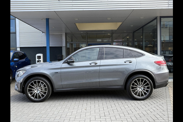 Mercedes-Benz GLC Coupé 300e 4MATIC Business Solution AMG | PHEV | Stoelverwarming | Leer | Camera |