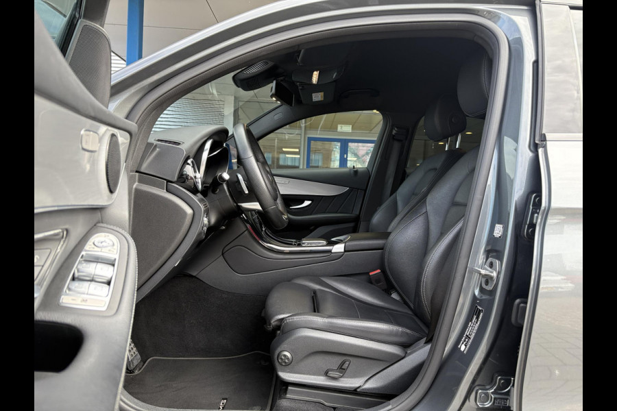 Mercedes-Benz GLC Coupé 300e 4MATIC Business Solution AMG | PHEV | Stoelverwarming | Leer | Camera |