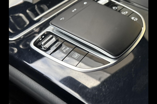 Mercedes-Benz GLC Coupé 300e 4MATIC Business Solution AMG | PHEV | Stoelverwarming | Leer | Camera |