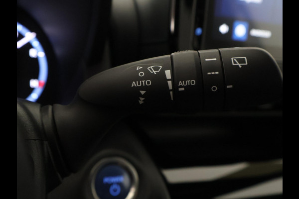 Toyota Yaris Cross 1.5 Hybrid Dynamic | Apple Carplay & AndroidAUTO | Camera | Privacy Glass |