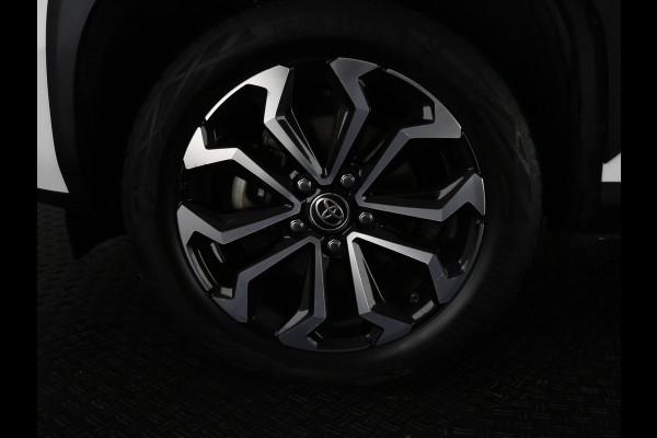 Toyota Yaris Cross 1.5 Hybrid Dynamic | Apple Carplay & AndroidAUTO | Camera | Privacy Glass |