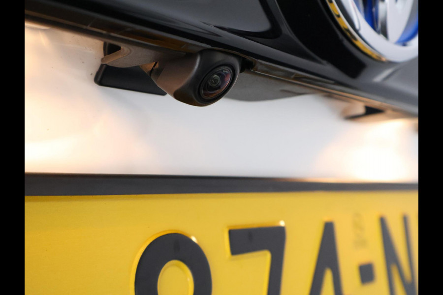 Toyota Yaris Cross 1.5 Hybrid Dynamic | Apple Carplay & AndroidAUTO | Camera | Privacy Glass |