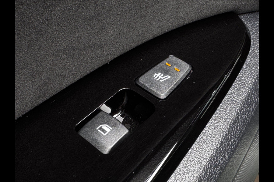 Kia Sportage 1.6 T-GDi Hybrid GT-PlusLine NL-Auto | Schuif-Kantel Dak | Leder + Memory | Camera 360 | Harman Kardon | Winter Pack