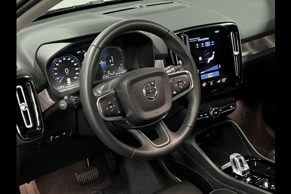 Volvo XC40 1.5 T5 Plug-in hybrid Ultimate Dark Adapt. cruise | Open dak | 360 camera | Stuur-/stoelverwarming | Harman Kardon | Memory | Leder