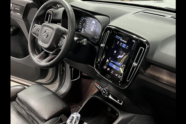 Volvo XC40 1.5 T5 Plug-in hybrid Ultimate Dark Adapt. cruise | Open dak | 360 camera | Stuur-/stoelverwarming | Harman Kardon | Memory | Leder