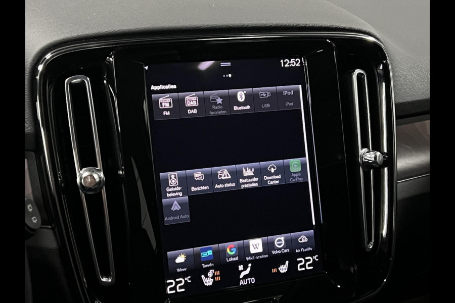 Volvo XC40 1.5 T5 Plug-in hybrid Ultimate Dark Adapt. cruise | Open dak | 360 camera | Stuur-/stoelverwarming | Harman Kardon | Memory | Leder