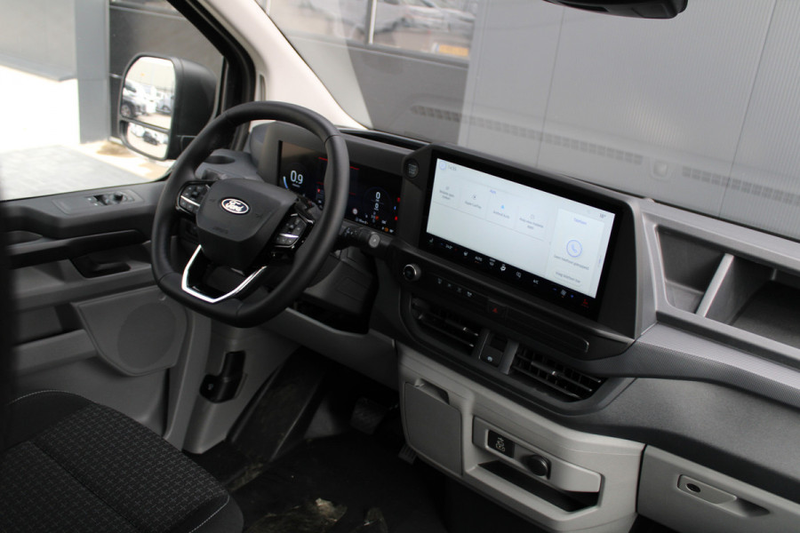 Ford Transit Custom 320 2.0 TDCI L2H1 Trend DC 6 Zits 170pk - Trekhaak - Stoel/Stuurverwarming - Cruise - 70l Tank - LED - Rijklaar