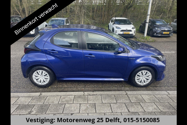 Toyota Yaris 1.5 Hybrid Active . Dealer onderhouden . Apple Carplay & AndroidAUTO . Camera