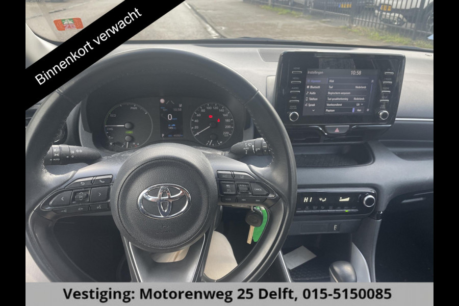 Toyota Yaris 1.5 Hybrid Active . Dealer onderhouden . Apple Carplay & AndroidAUTO . Camera