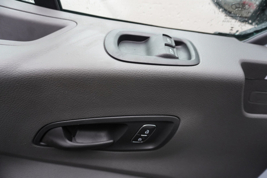 Ford Transit 350E 2.0 TDCI 130PK L4H3 Trend Nr. V200 | Airco | Cruise | Navi | Trekhaak