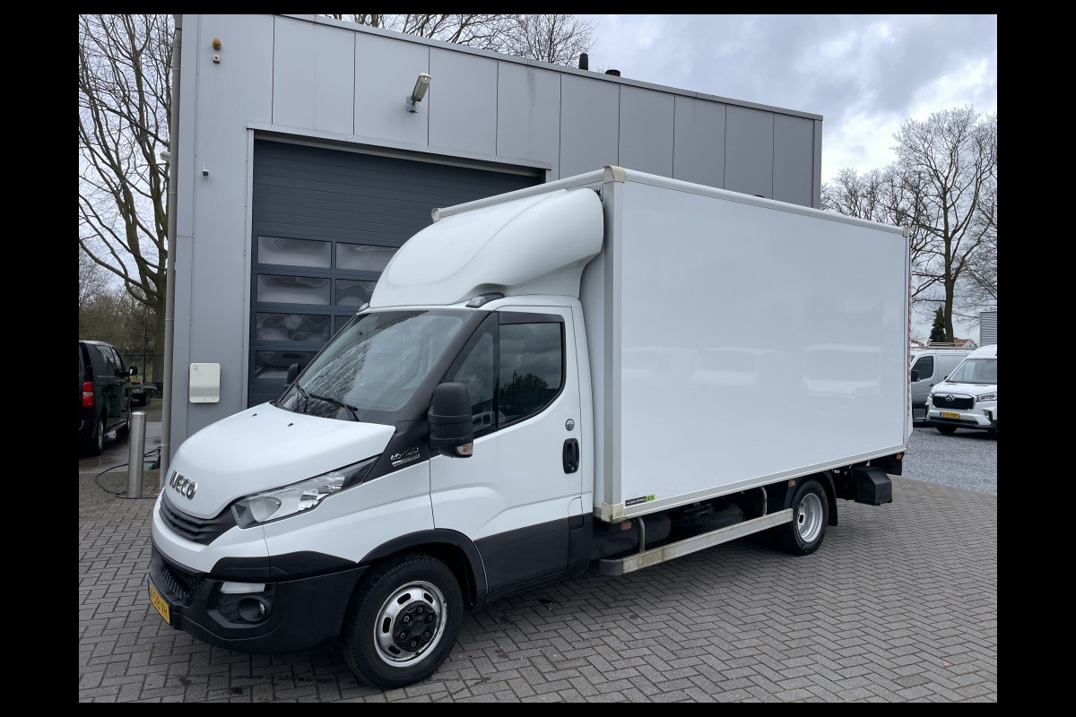 Iveco Daily 40C18 Aut. Bakwagen met laadklep (1000 kg)