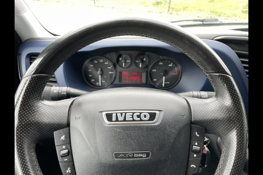 Iveco Daily 40C18 Aut. Bakwagen met laadklep (1000 kg)