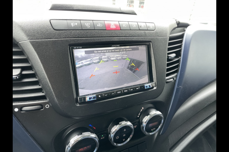 Iveco Daily 40C18 Aut. Bakwagen met laadklep (1000 kg)