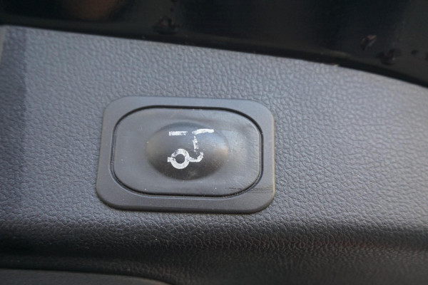 Ford FOCUS Wagon 1.0 EcoB.125PK Titanium X Business/Panodak/ E36.000,-- nieuwprijs/Zeldzaam compleet!!