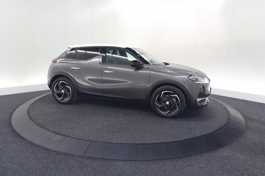 DS DS 3 Crossback 50 kwh e-Tense So Chic | Camera| Dodehoekdetectie | Head-Up Display | Apple Carplay | Stoelverwarming | SOH = 93.5%