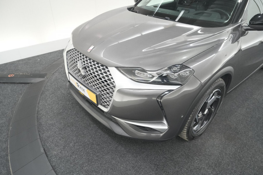 DS DS 3 Crossback 50 kwh e-Tense So Chic | Camera| Dodehoekdetectie | Head-Up Display | Apple Carplay | Stoelverwarming | SOH = 93.5%