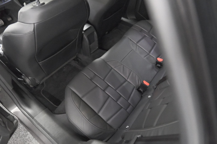 DS DS 3 Crossback 50 kwh e-Tense So Chic | Camera| Dodehoekdetectie | Head-Up Display | Apple Carplay | Stoelverwarming | SOH = 93.5%