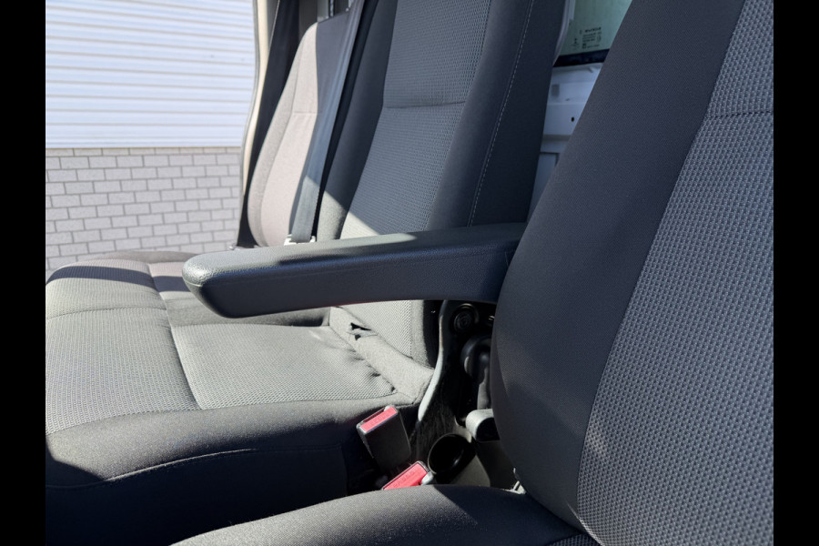 Renault Master T35 2.3 dCi 145pk L3 Energy EURO 6 / bakwagen met Dhollandia laadklep 1000 kg! / vaste prijs rijklaar € 27.850 ex btw / lease vanaf € 455 / 420 cm L x 214 cm B x 230 cm H