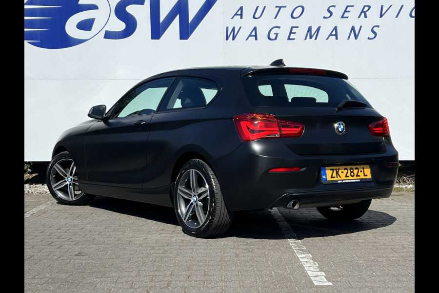 BMW 1-serie 118i Executive | Clima | LED | 17 inch