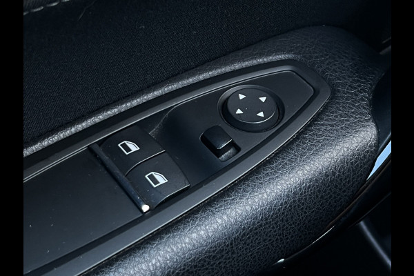 BMW 1-serie 118i Executive | Clima | LED | 17 inch