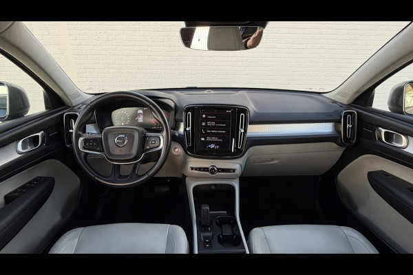 Volvo XC40 2.0 T4 Automaat Pdc Clima Cruise Trekhaak Led Dab+ Bluetooth Leder
