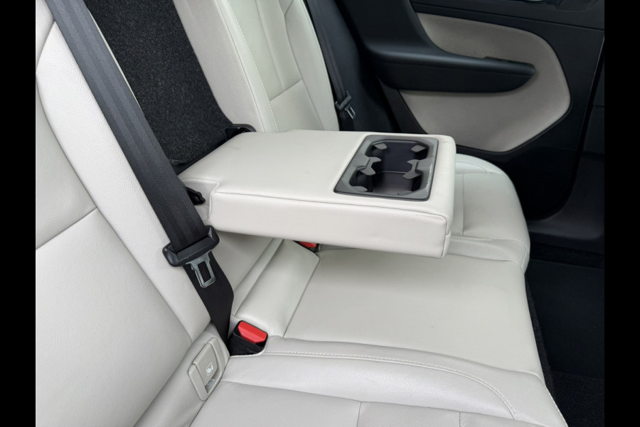 Volvo XC40 2.0 T4 Automaat Pdc Clima Cruise Trekhaak Led Dab+ Bluetooth Leder