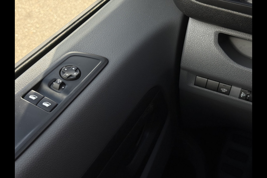 Peugeot Expert 2.0 BlueHDI 120 Standard Premium | Navi | Carplay | Camera | Trekhaak