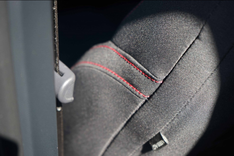 Ford FOCUS Wagon ST-Line 125PK Automaat ACC Dynamic-blauw