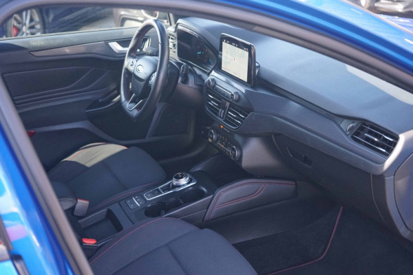 Ford FOCUS Wagon ST-Line 125PK Automaat ACC Dynamic-blauw