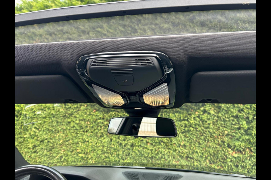 BMW 3 Serie Touring 320e BusinessEditionPlus M-Pakket Schuifdak Leder Carplay