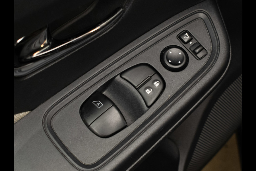 Nissan Micra 0.9 IG-T N-Connecta Sport (NAVI,CAMERA,PDC,CLIMATE,CRUISE,GETINT,ELEKTRISCH PAKKET,SPORTSTOELEN,LM VELGEN)