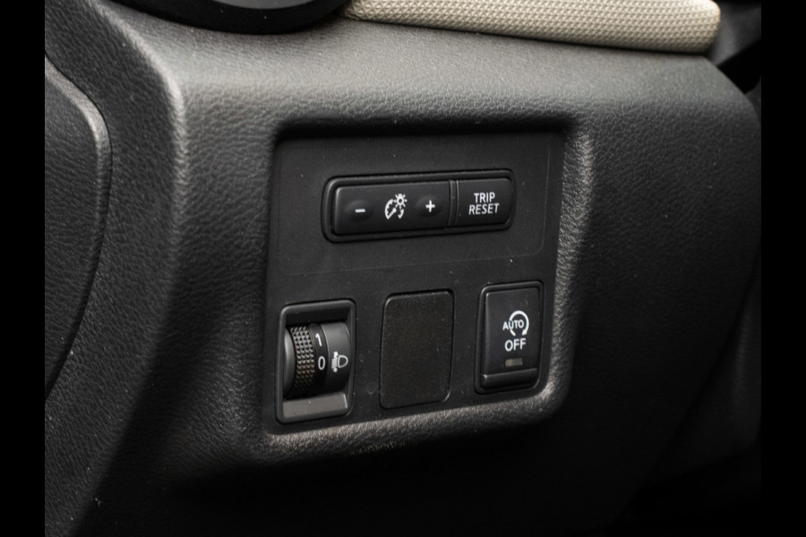 Nissan Micra 0.9 IG-T N-Connecta Sport (NAVI,CAMERA,PDC,CLIMATE,CRUISE,GETINT,ELEKTRISCH PAKKET,SPORTSTOELEN,LM VELGEN)