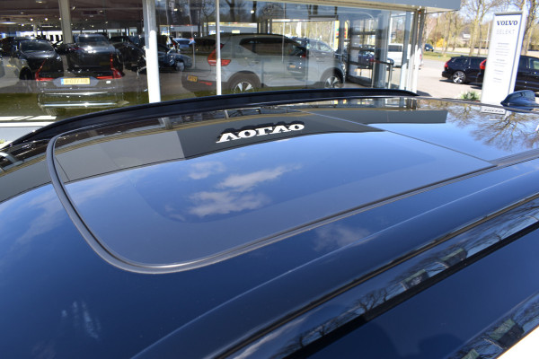 Volvo XC40 Recharge Pro | Panodak | H&K | ACC | All seasons | Stuurverwarming | 360 Camera