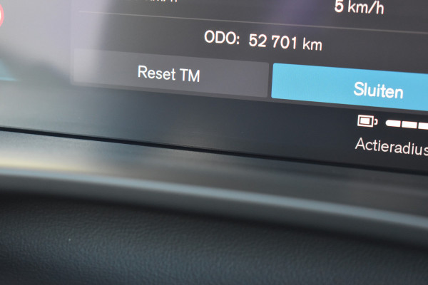 Volvo XC40 Recharge Pro | Panodak | H&K | ACC | All seasons | Stuurverwarming | 360 Camera