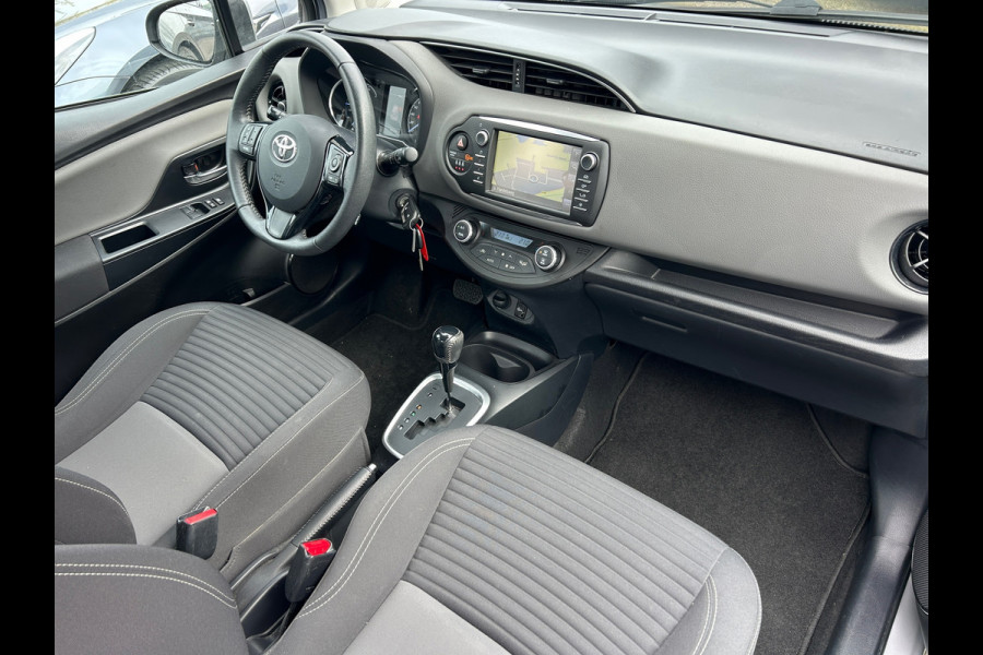 Toyota Yaris 1.5 Hybrid Navigatie Camera NL-Auto Rijklaarprijs!